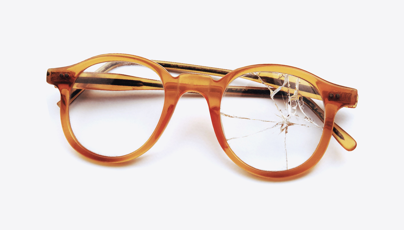 メガネが壊れた 修理は可能なの 焦らずできる対処法を紹介 メガネ通販のオンデーズオンラインストア 眼鏡 めがね