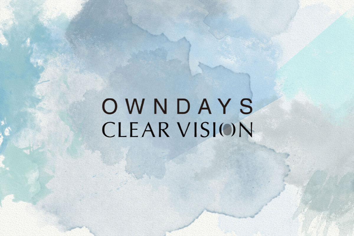CLEAR CONTACT LENS