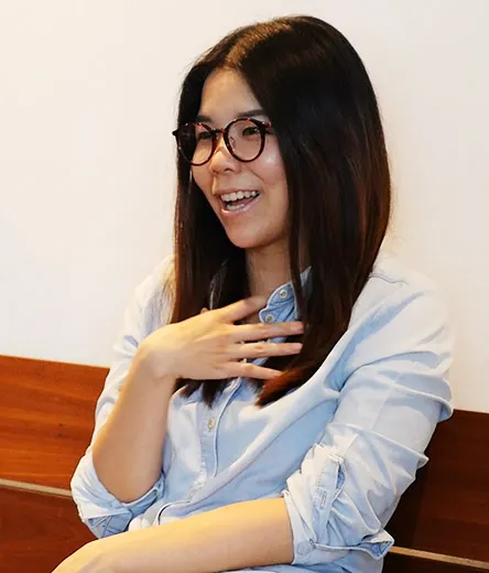 เมย์ กุลพัชร์ กนกวัฒนาวรรณ