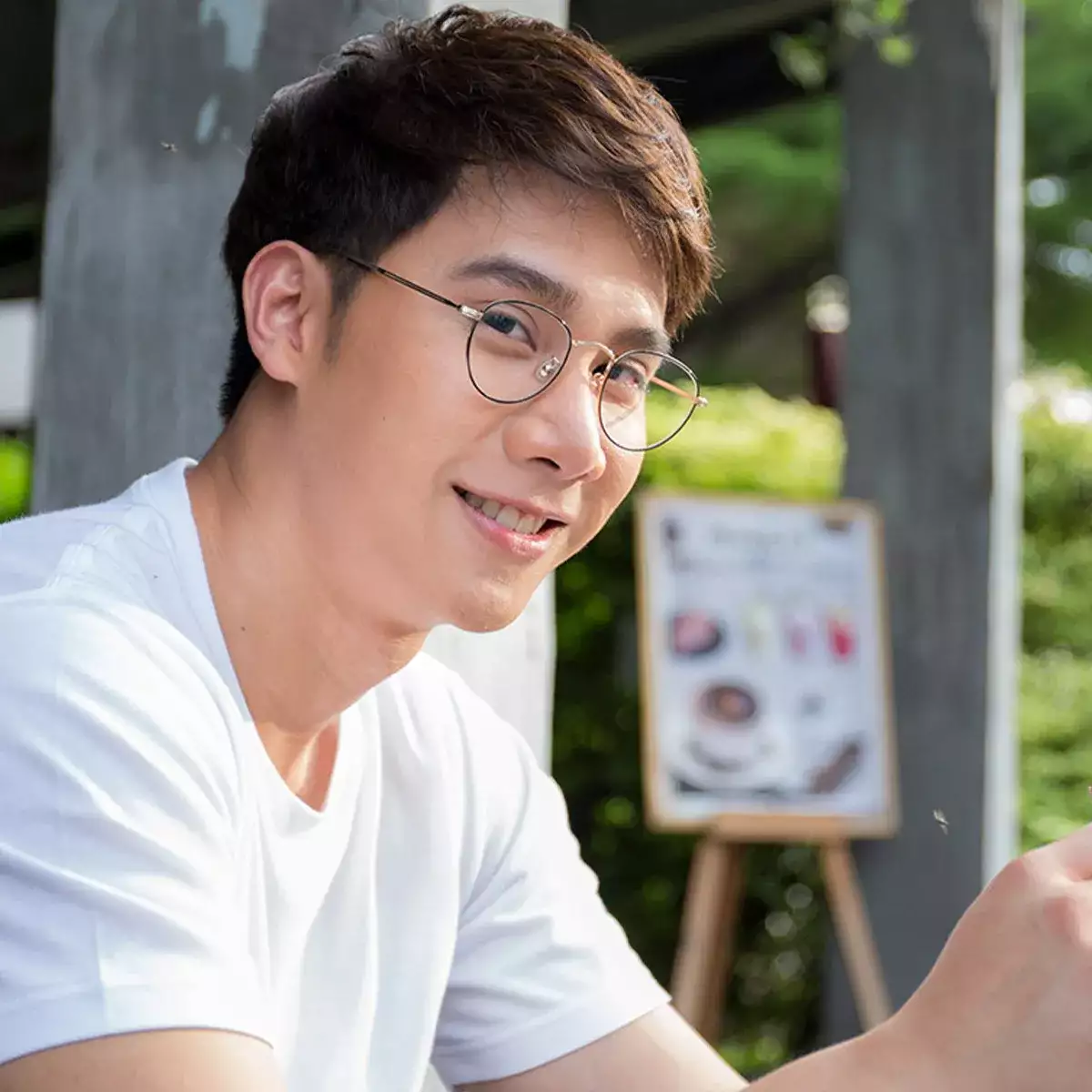#17 Pakorn Thanasrivanitchai