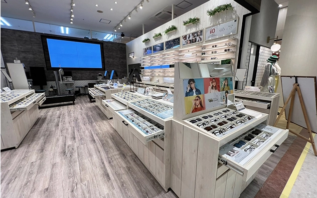 沖縄県 サンエー那覇メインプレイス店