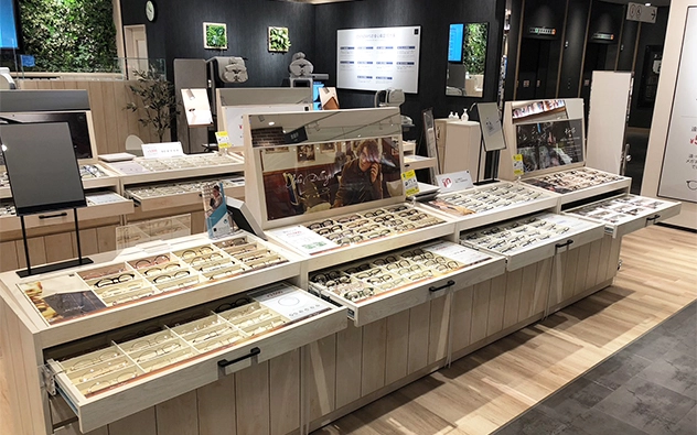 青森県 弘前ヒロロ店